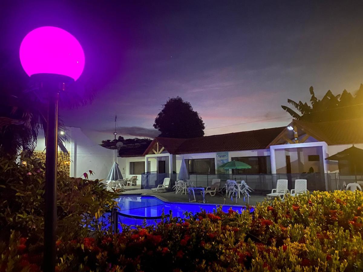 Hotel Villa Ricaurte Kültér fotó