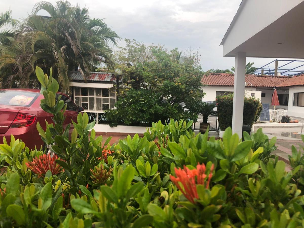 Hotel Villa Ricaurte Kültér fotó